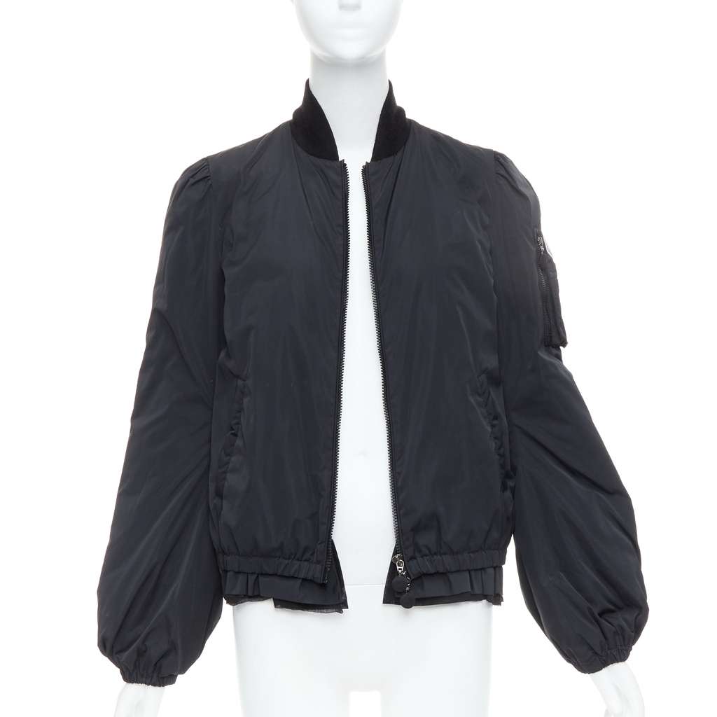 Moncler G32-003 Black Very good - Front View