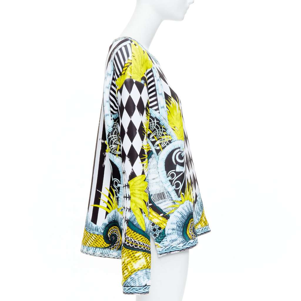 Balmain Checkerboard Pullover MultiColor Polyester Very good - Model View