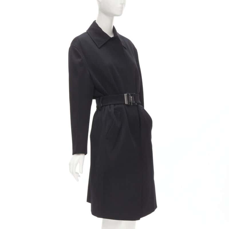 Gucci Black Wool Oversized Coat Black Wool Very good condition - Model View