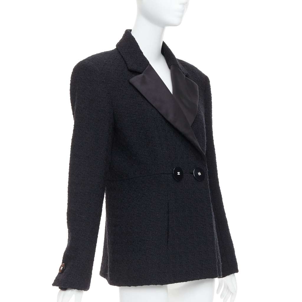Chanel P56950V41202 Black Wool Never worn - Model View