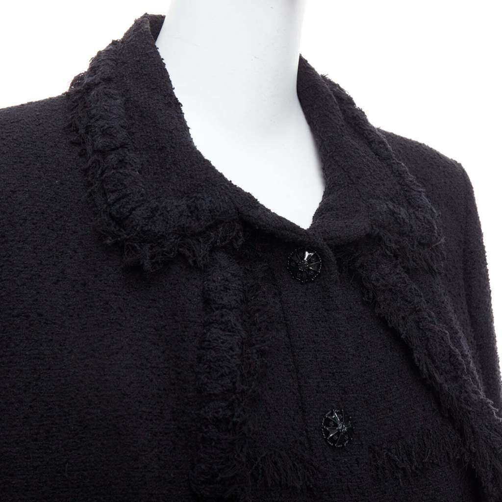 Chanel P33960V20596 Black Wool Very good - Back View