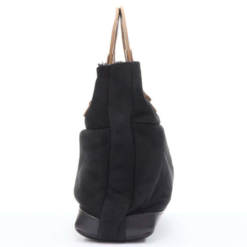 Marni Textured Logo Tote Black Leather Very good - Model View