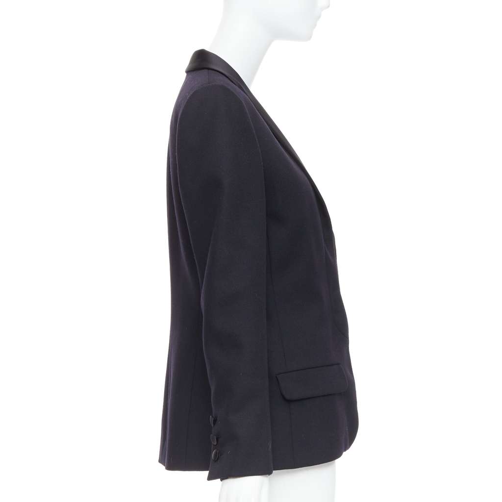 Chanel Wool Tuxedo Blazer Black Wool Never worn, with tag - Model View