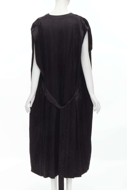 Comme Des Garcons Pleated Belted Dress Black Never worn - Box View