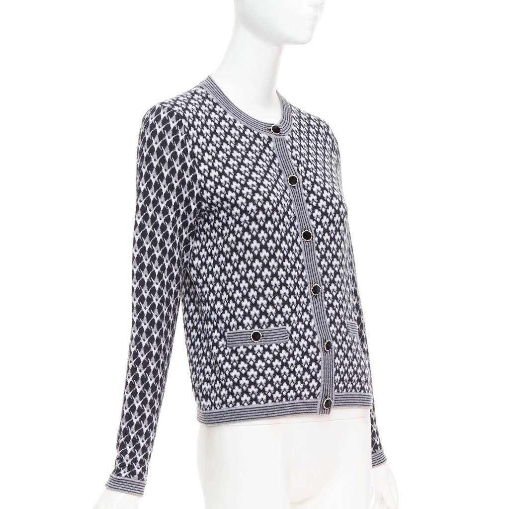 Chanel Velvet Button Cardigan Black Cashmere Very good - Model View