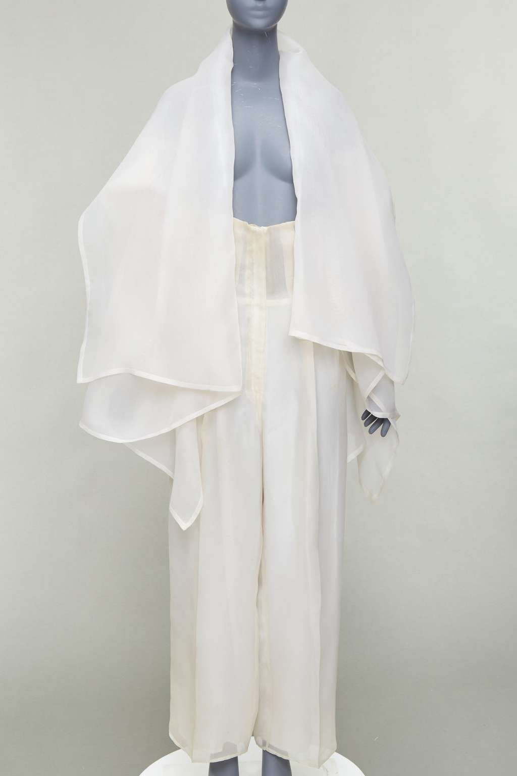 Dolce & Gabbana Ivory Coat Pantsuit Beige Silk Fair condition - Back View