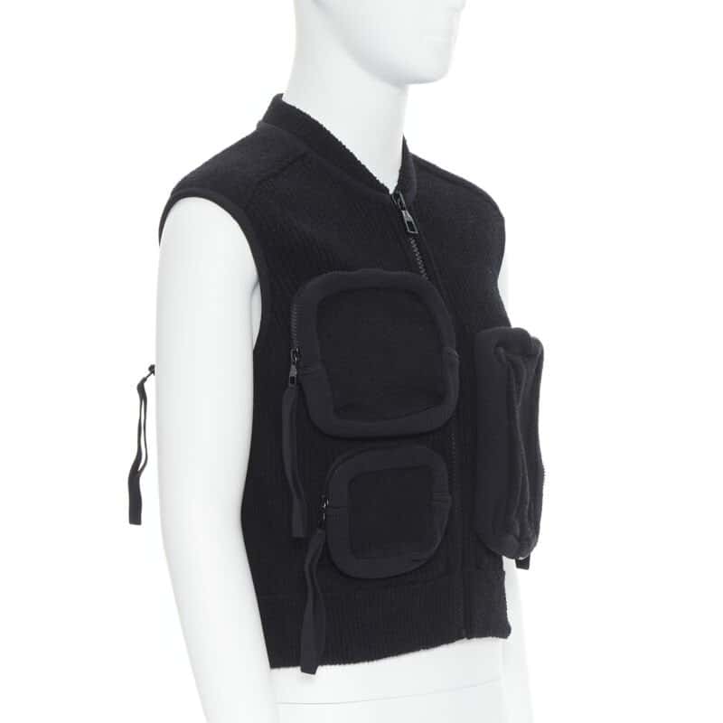 Louis Vuitton Utility Ribbed Vest Black Polyamide Very good - Model View