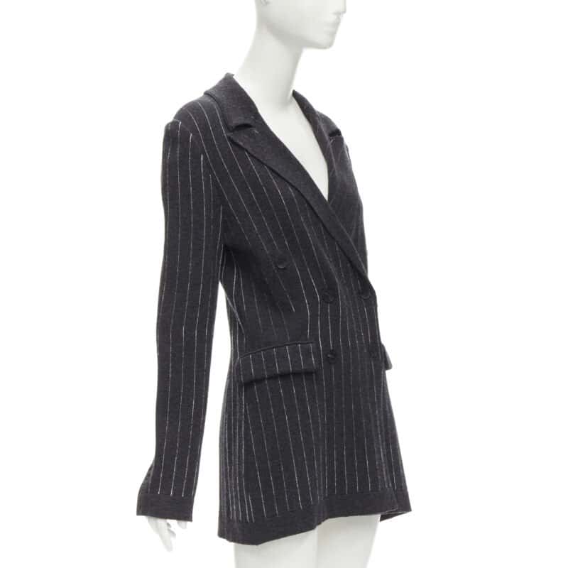 Barrie Grey Cashmere Blazer Cardigan Grey Cashmere Never worn - Model View
