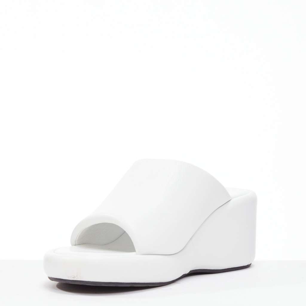 Balenciaga Rise White Leather Good - Box View