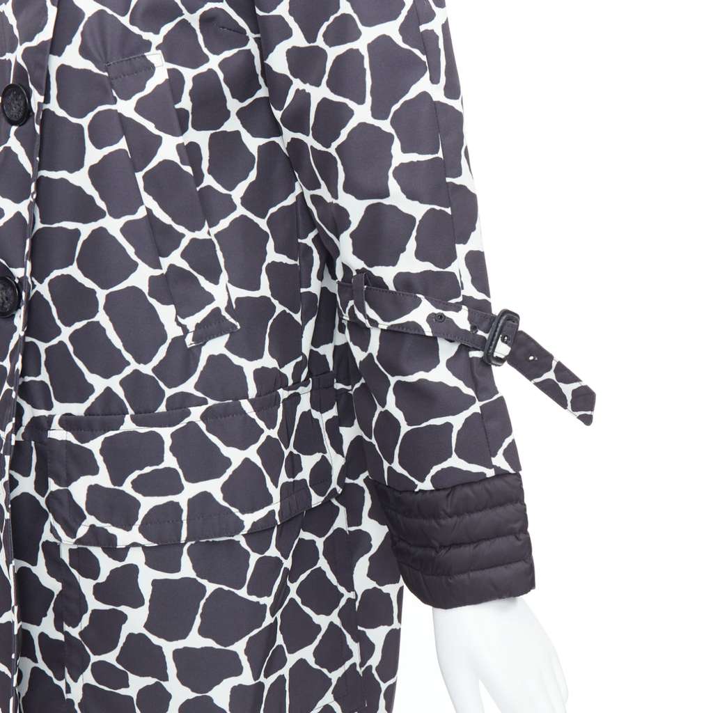 Moncler Chagall Giubotto Black Polyamide Very good - Back View