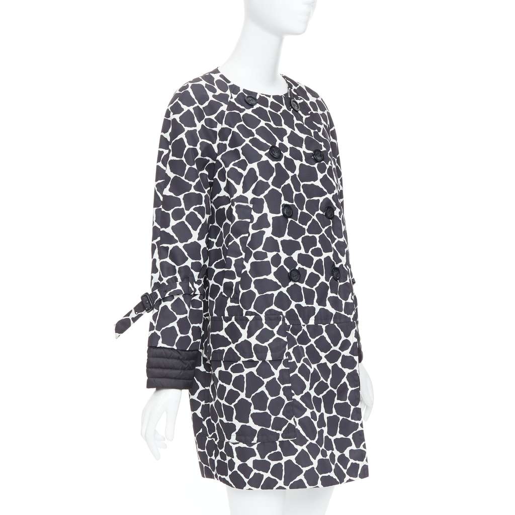 Moncler Chagall Giubotto Black Polyamide Very good - Model View
