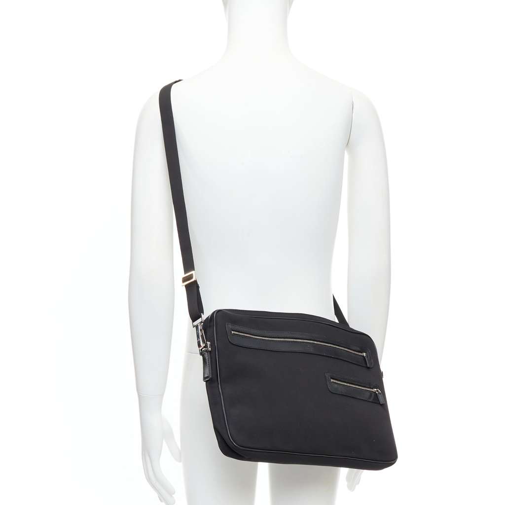 Gucci Pink Wraparound Clutch Black Very good - Back View