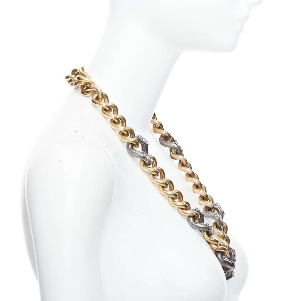Lanvin Crystal Curb Necklace Gold Metal Very good - Model View