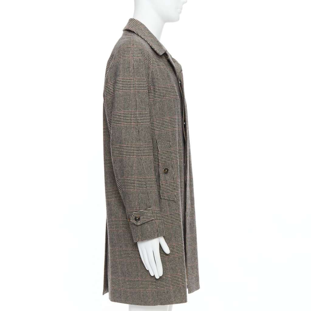 Loro Piana Green Herringbone Coat Beige Cashmere Never worn - Model View
