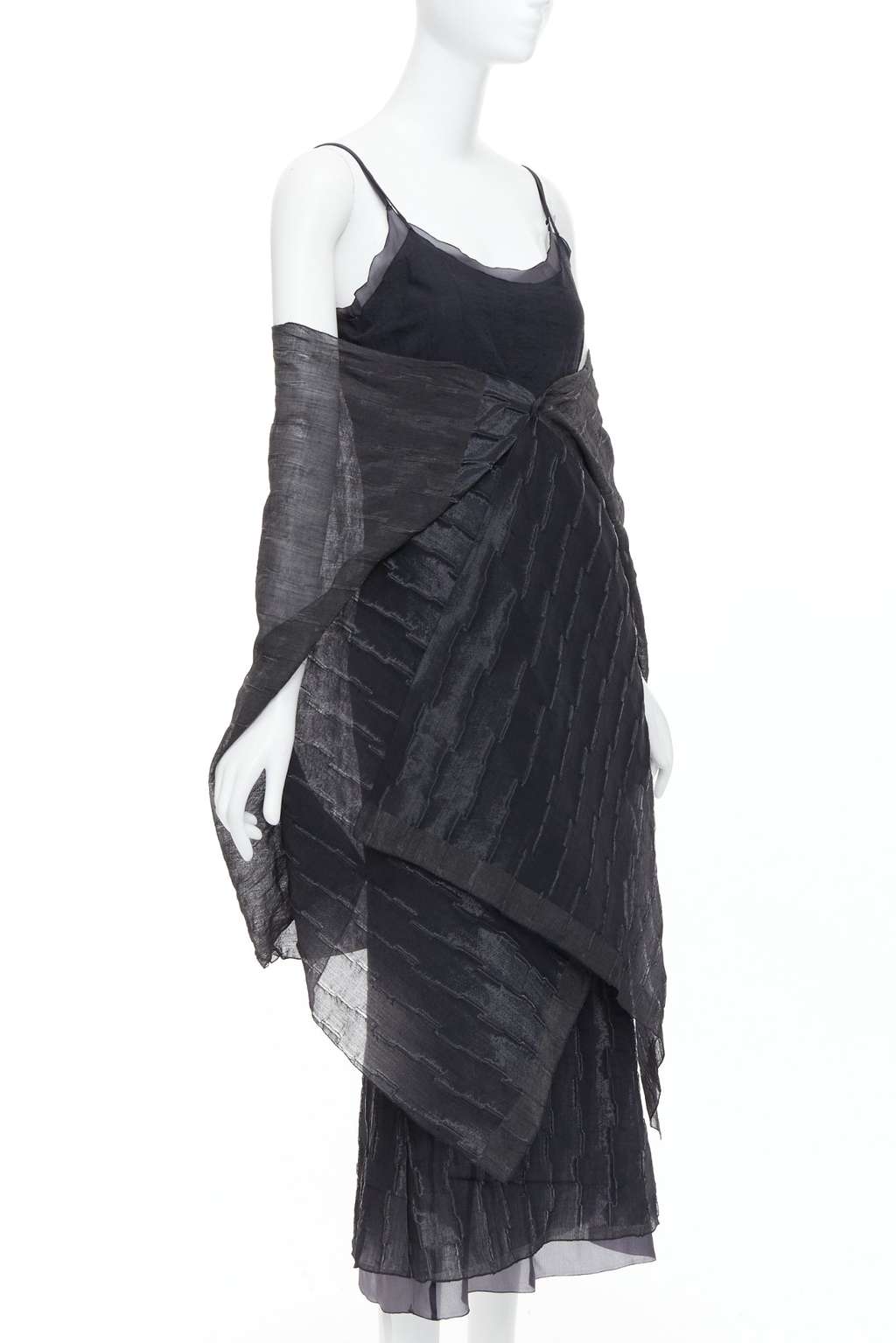 Romeo Gigli Crinkled Dress Shawl Black Wool Never worn - Inside View