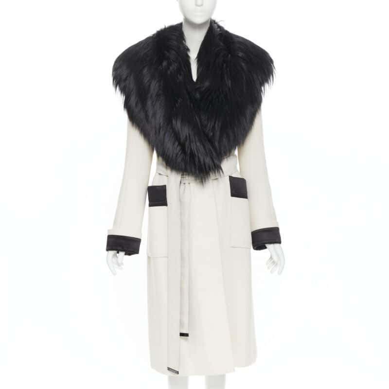 Tom Ford White Fox Fur Robe Coat White Wool Very good - Front View