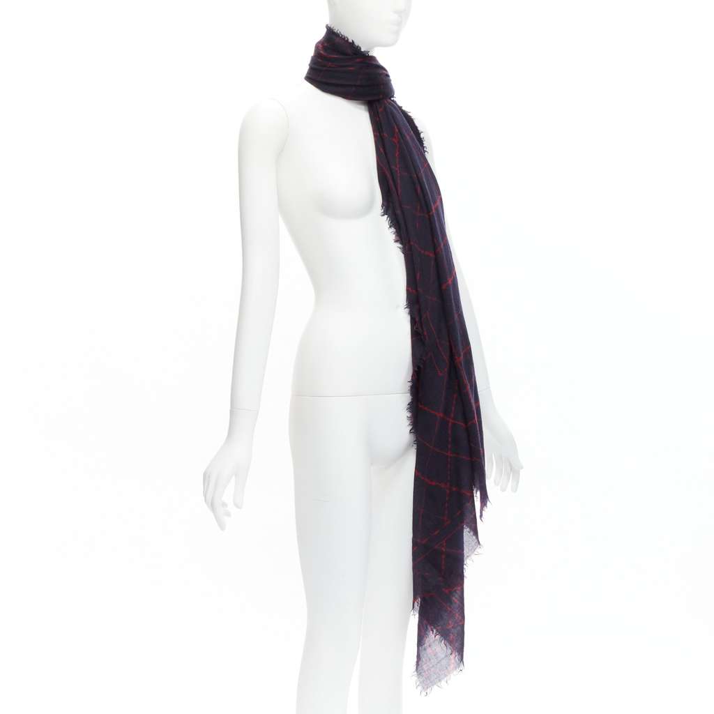 Chanel Quilt Print Scarf Black Wool Never worn - Inside View
