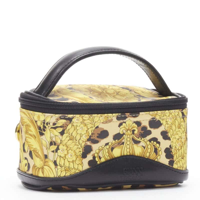 Gianni Versace Gold M Wristlet Gold Very good - Inside View