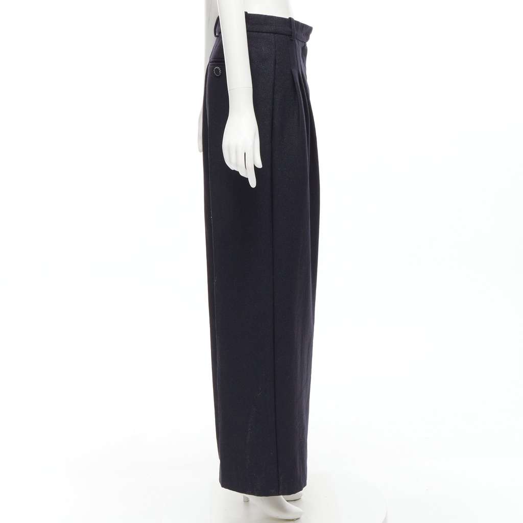 Chanel P62454V31878 Black Wool Never worn, with tag - Model View