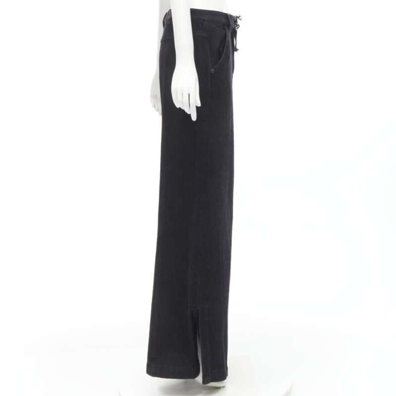 Chanel P60761V46402 Black Cotton Good - Model View
