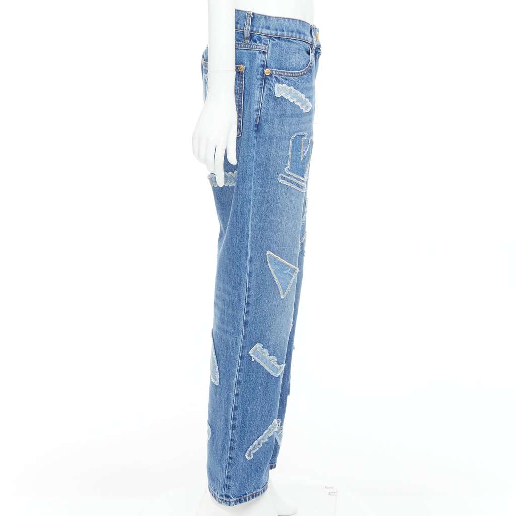 Chanel Blue Patch Straight Jeans Blue Cotton Very good - Model View