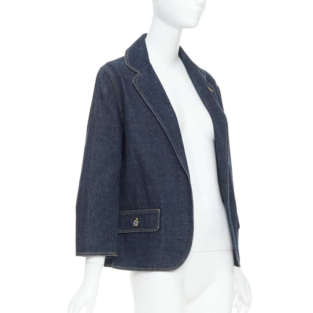 Chanel Indigo Denim Blazer Blue Very good condition - Front View