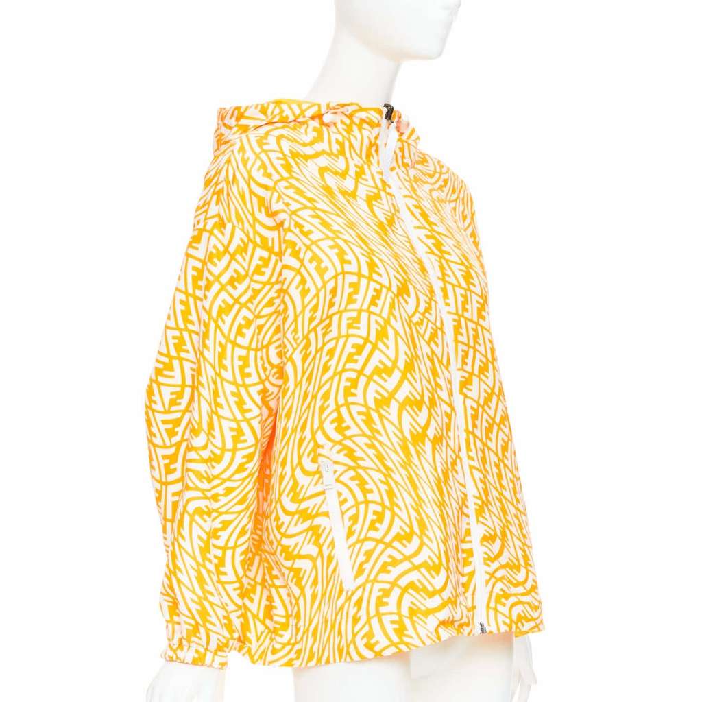 Fendi Yellow Swirl Print Windbreaker Yellow Polyamide Very good - Model View