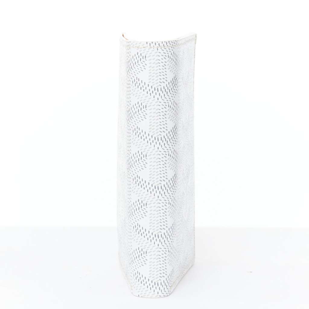 Goyard Goyardine Saint-Pierre 2 White Leather Very good condition - Model View