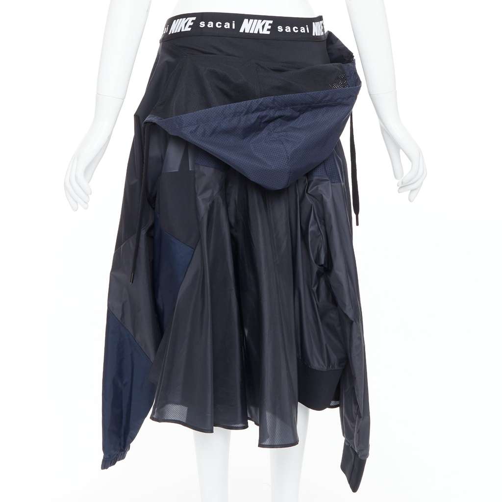 Sacai Windbreaker Skirt Black Polyester Never worn, with tag - Box View