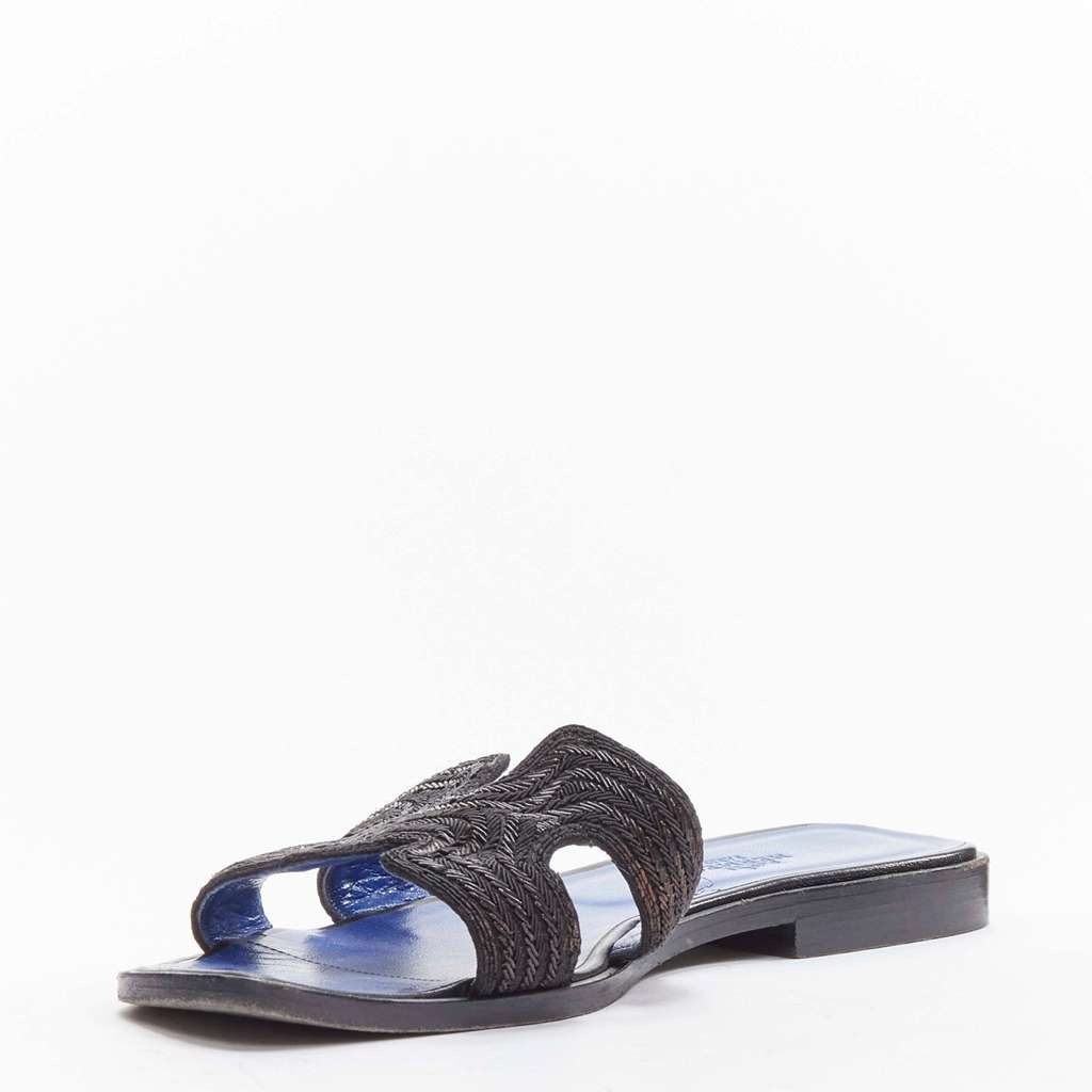 Hermès Beaded Insole Sandals Black Plastic Very good condition - Model View