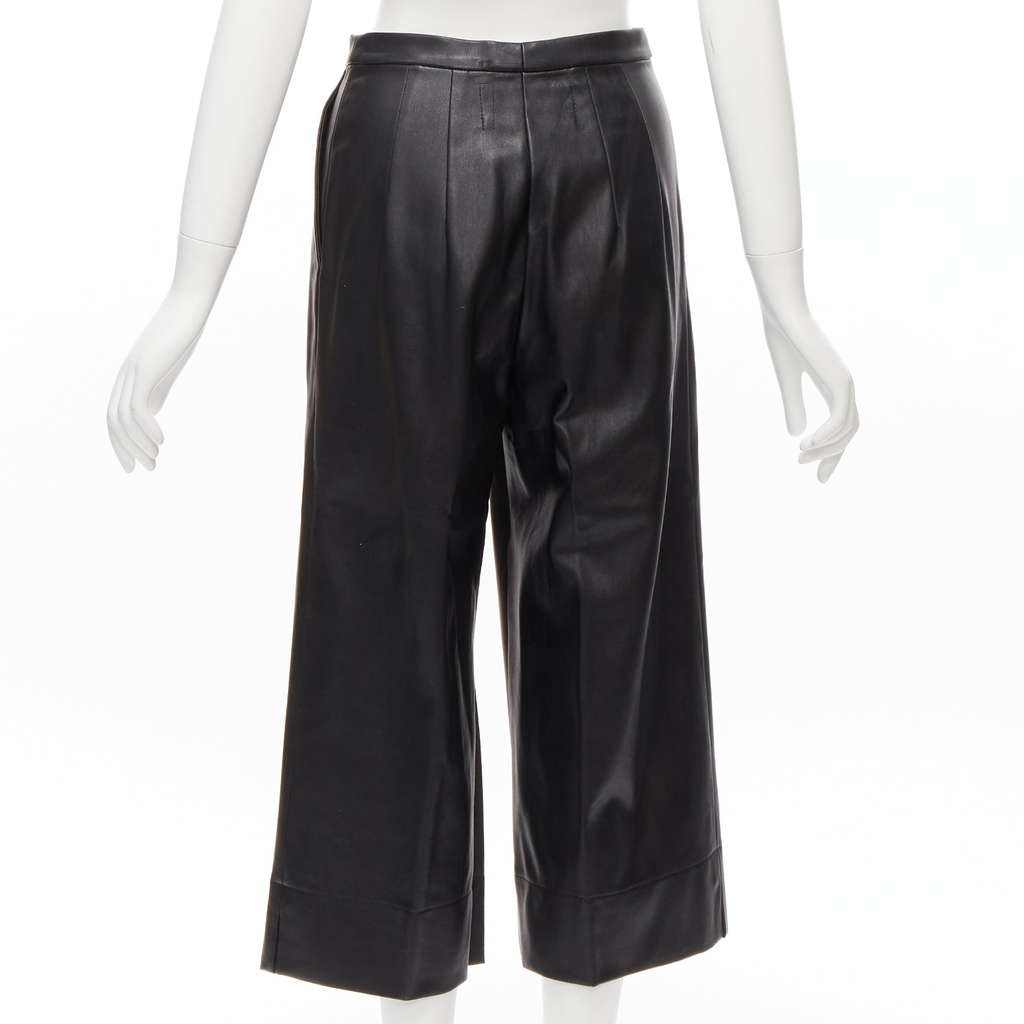 Heidi Merrick Pinstripe Boxer Shorts Black Leather Very good - Box View