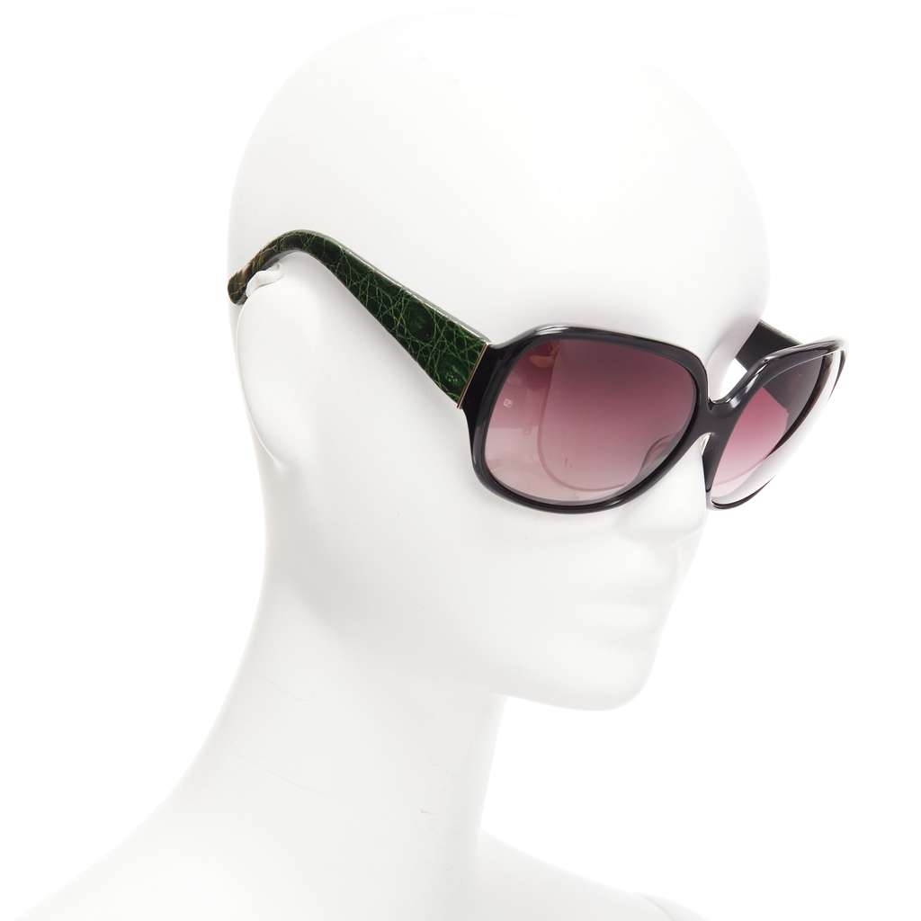 Linda Farrow LFL18 Green Good - Front View