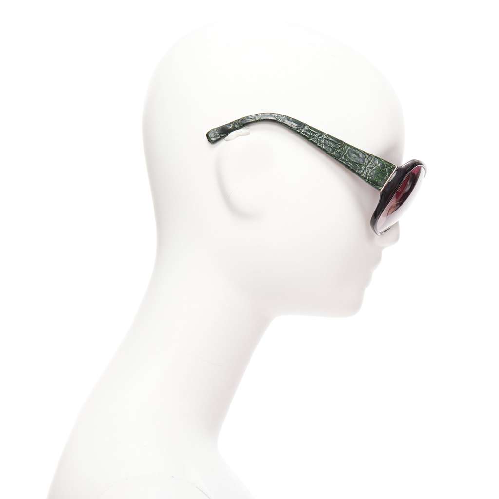 Linda Farrow LFL18 Green Good - Model View