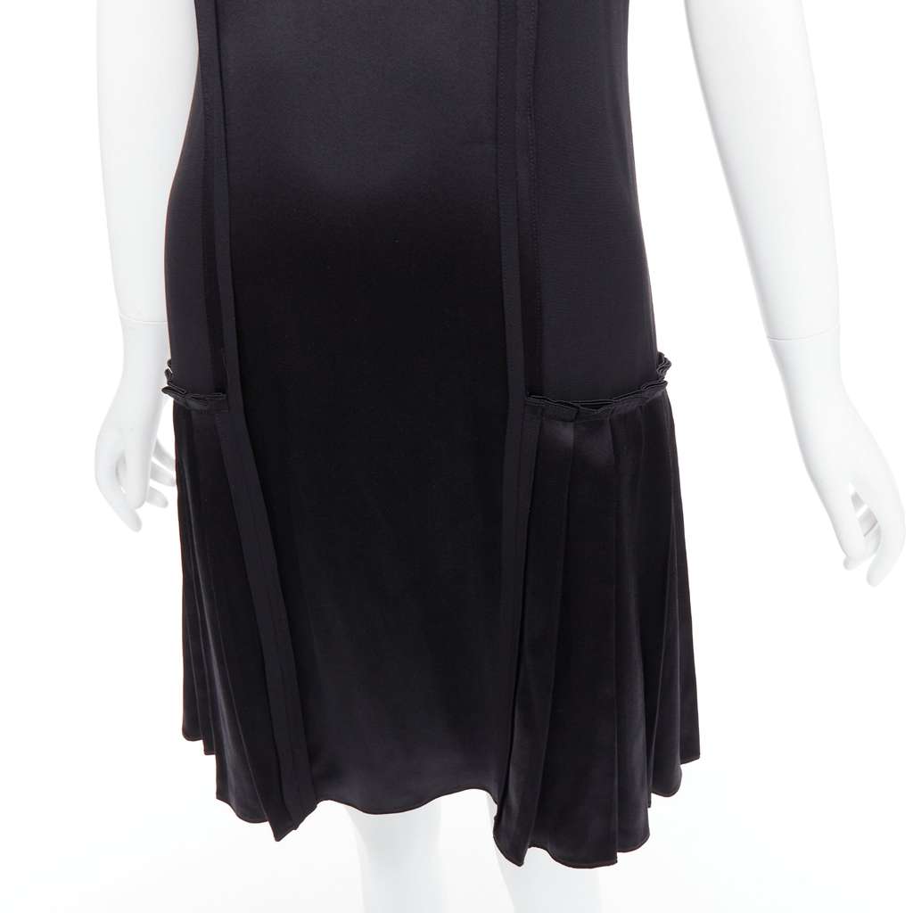 Oscar De La Renta Foldover Collar Dress Black Silk Very good - Back View