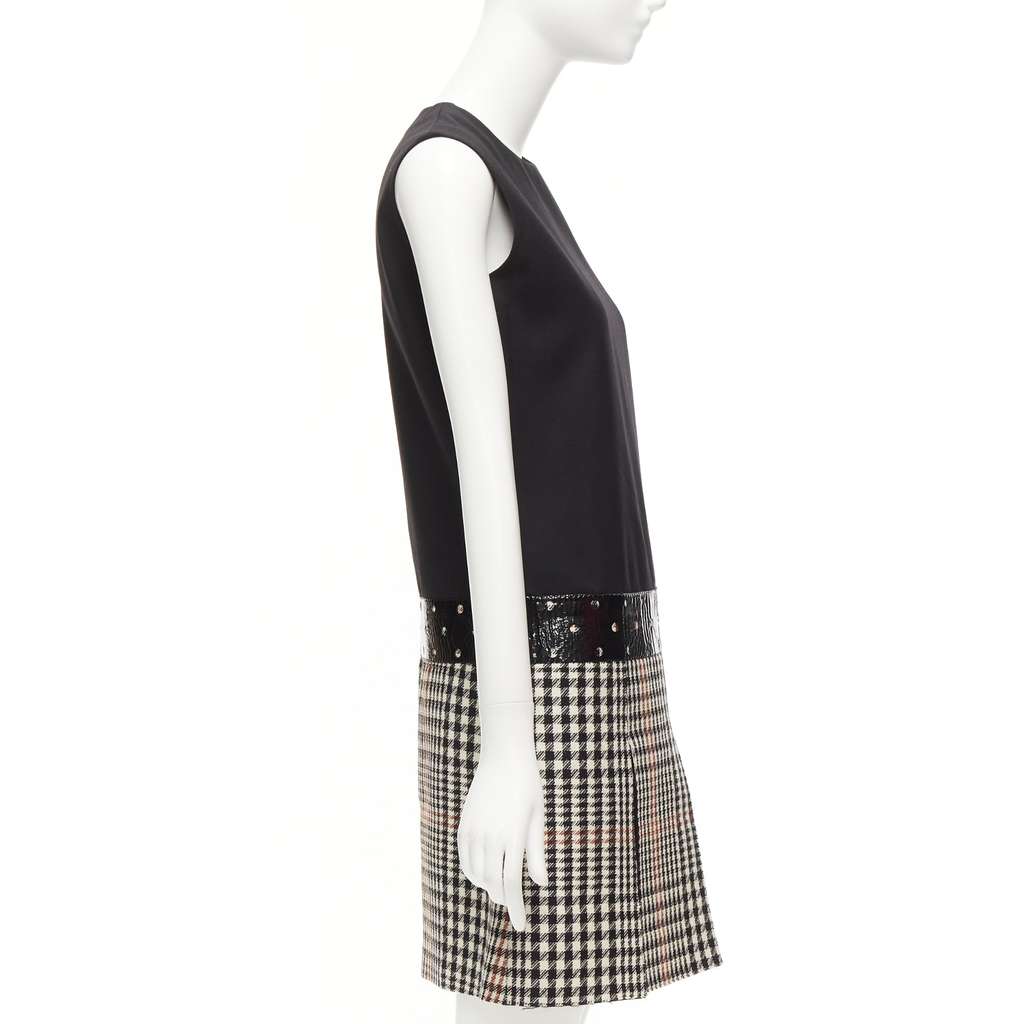 Yves Saint Laurent Houndstooth Fit Dress Black Wool Very good - Model View