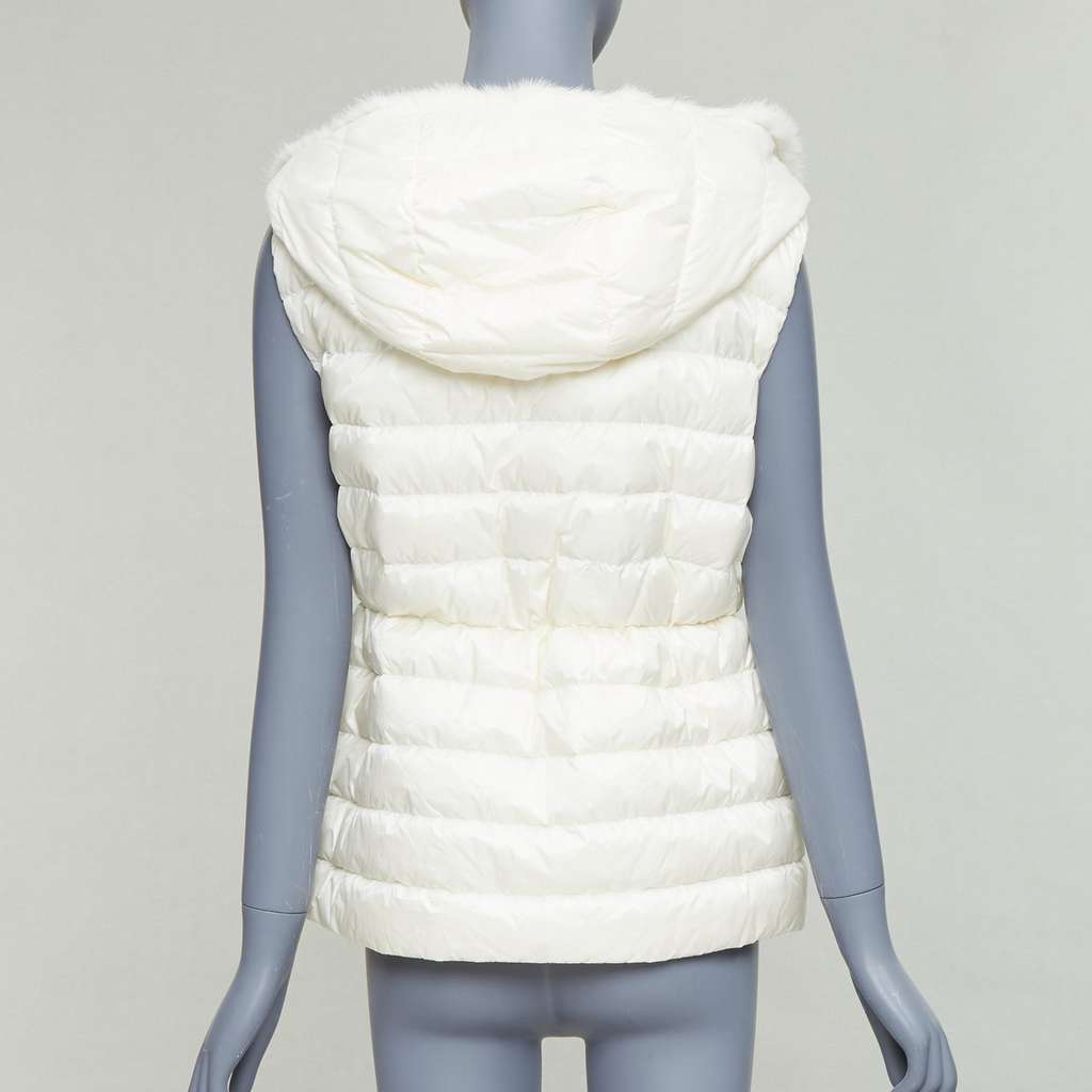 Moncler Beurre Gilet Ecru Very good - Box View