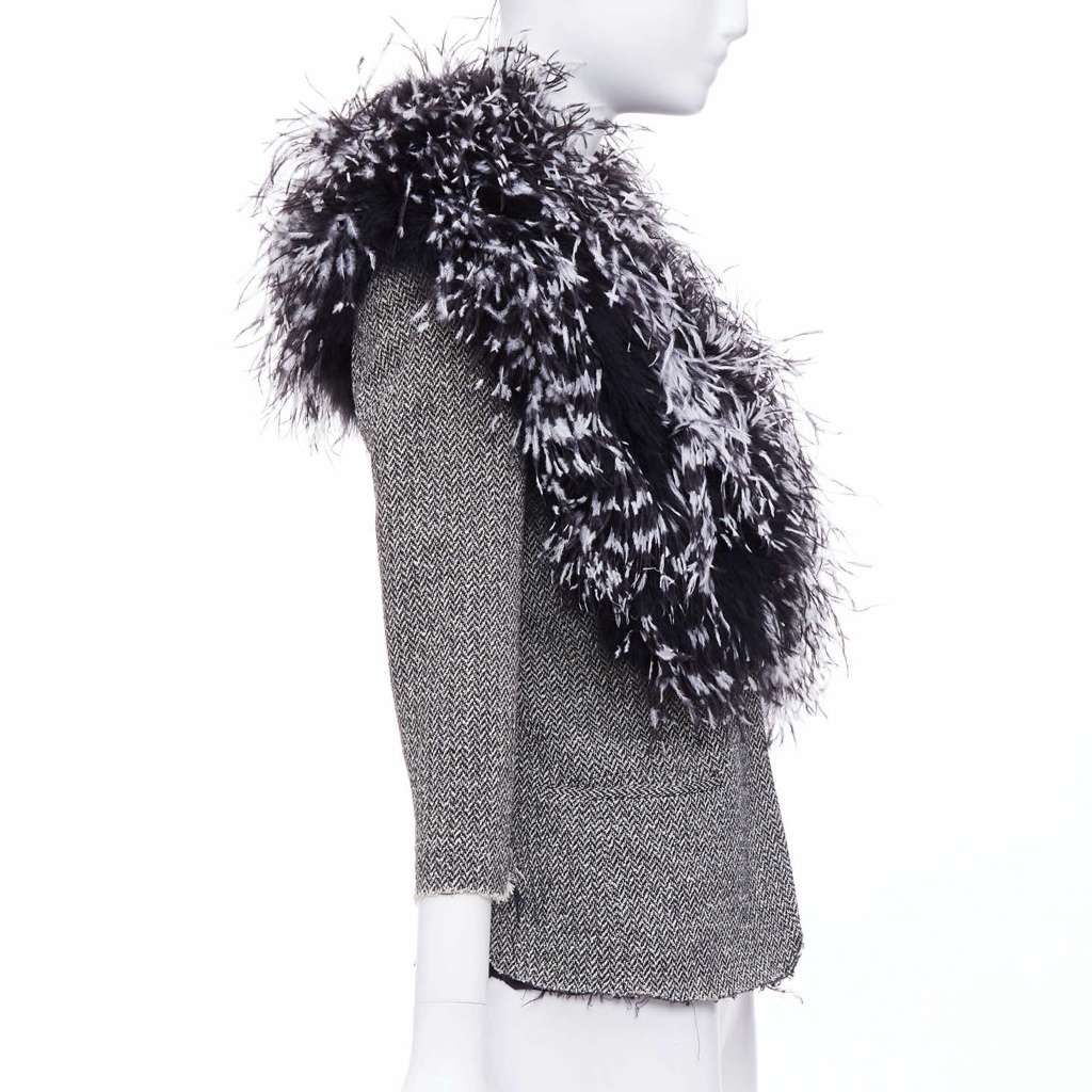 Libertine Black Feather Tweed Jacket Black Fur Very good condition - Model View