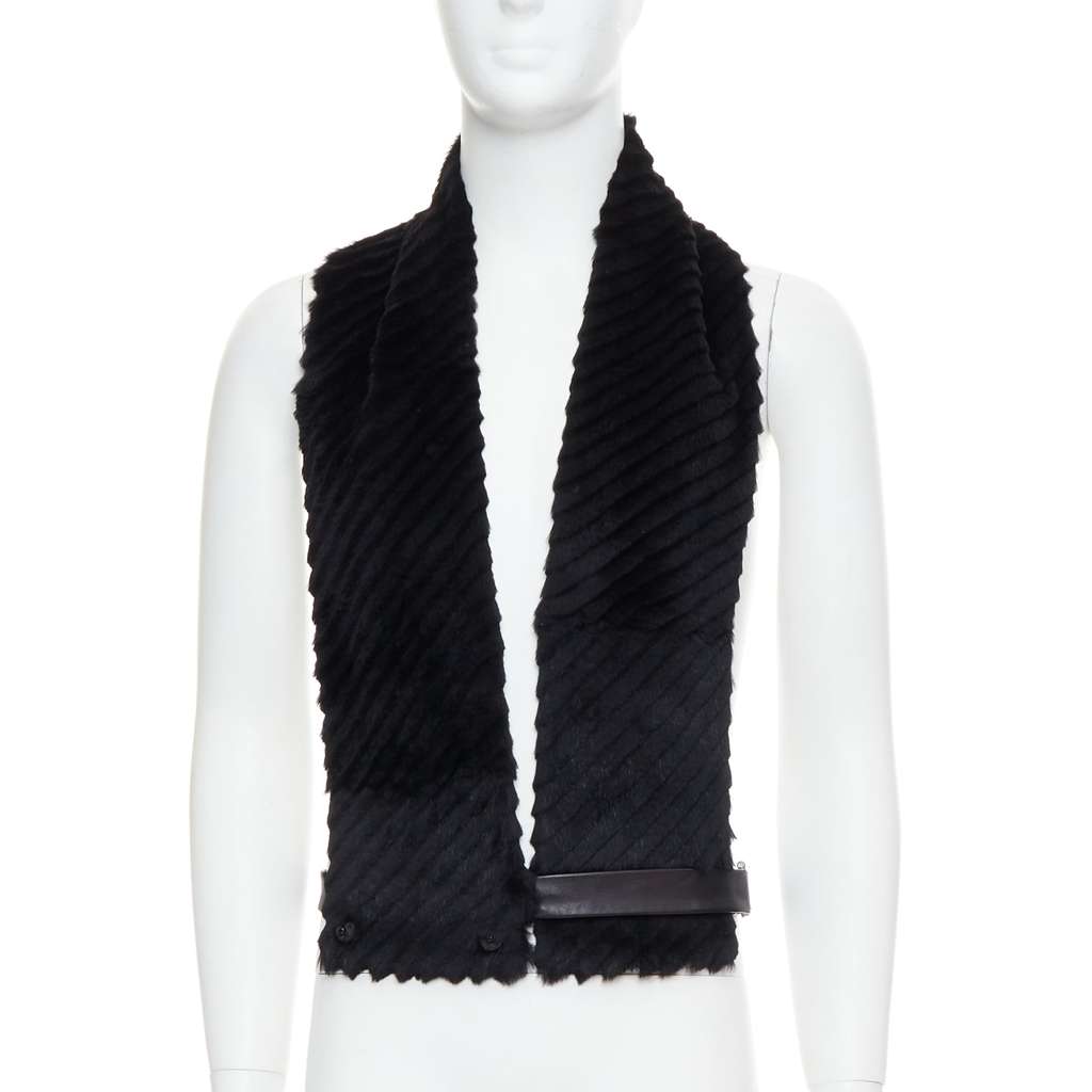 Versace Fur Belt Scarf Vest Black Very good - Front View