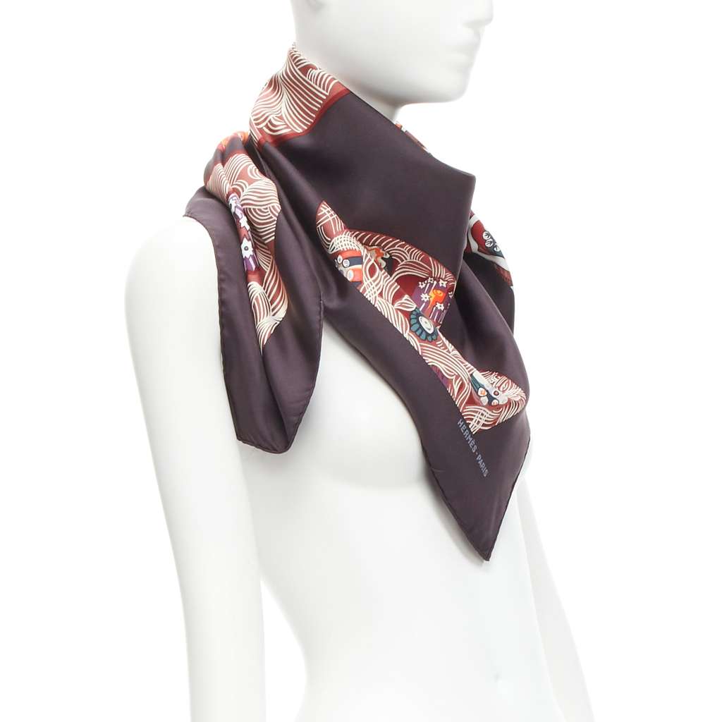 Hermès Dark Floral Scarf Purple Silk Never worn - Inside View