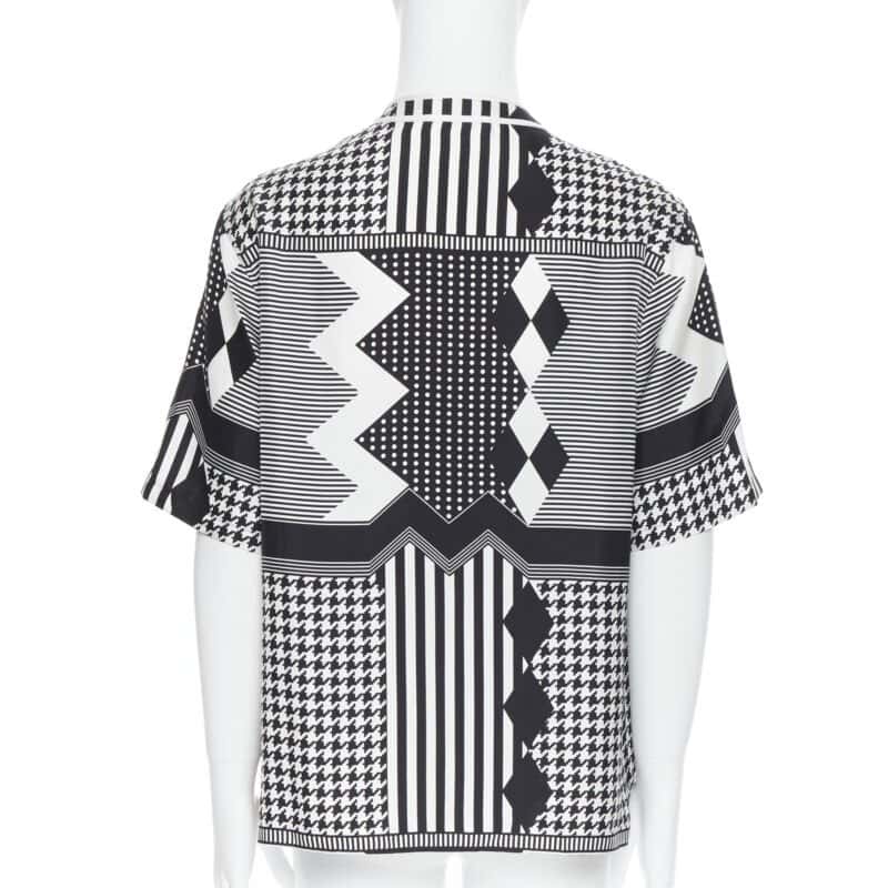 Versace Love Heart Shirt Black Silk Never worn, with tag - Box View