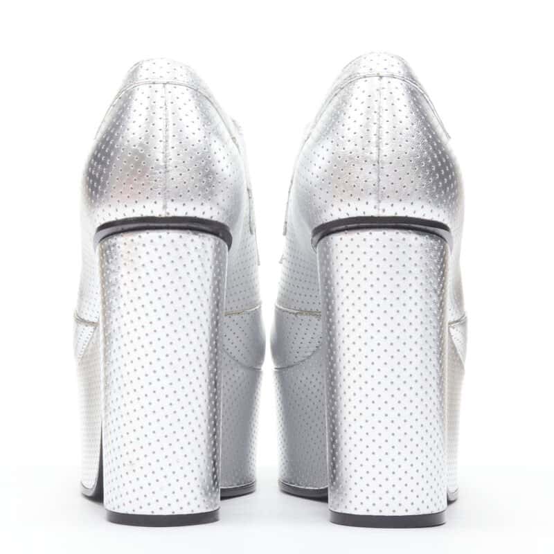 Gucci Studded Wedge Buckle Boots Silver Leather Never worn - Box View