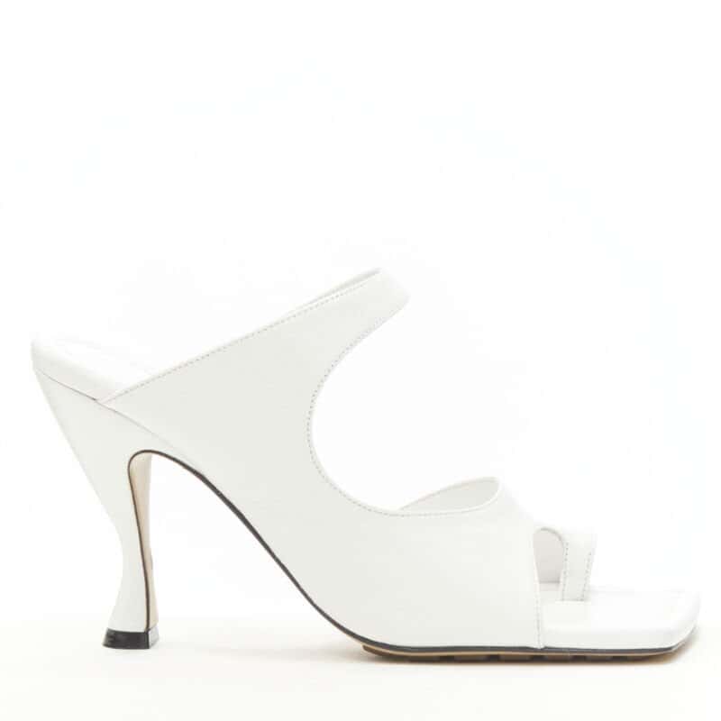 Bottega Veneta Crunch Toe Sandals White Leather Very good - Back View