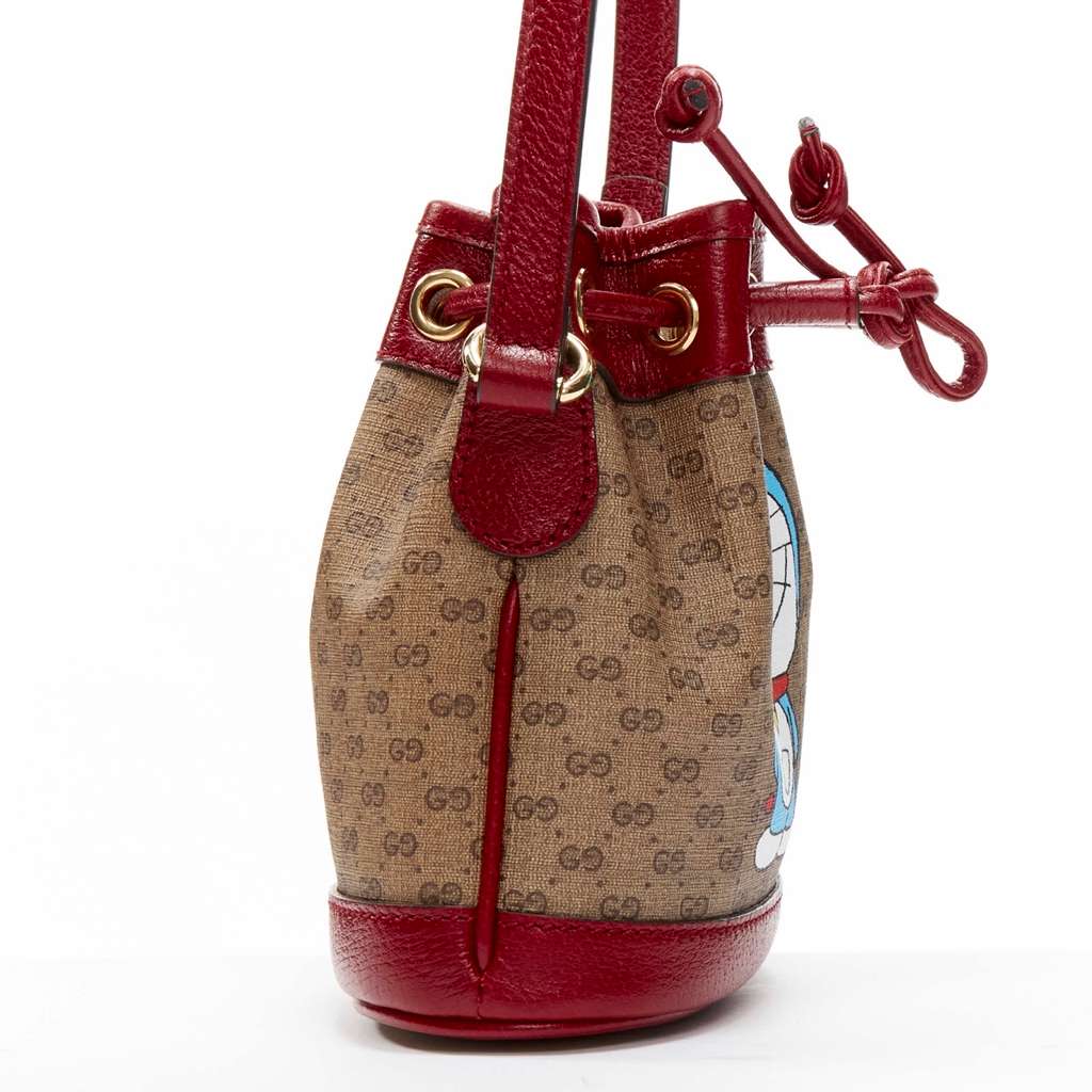 Gucci Doraemon GG Bucket Bag Brown Never worn, with tag - Model View