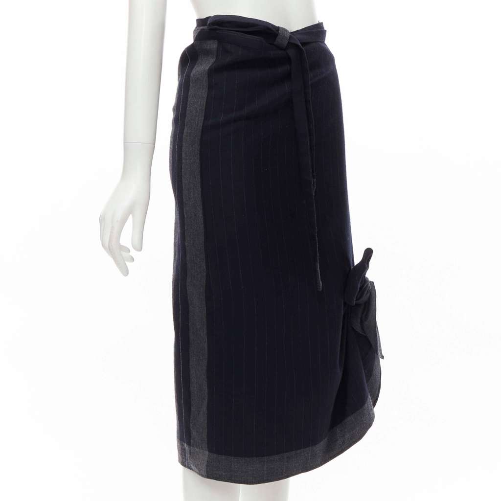 Comme Des Garcons Plaid Bow Kilt Skirt Black Wool Never worn - Inside View