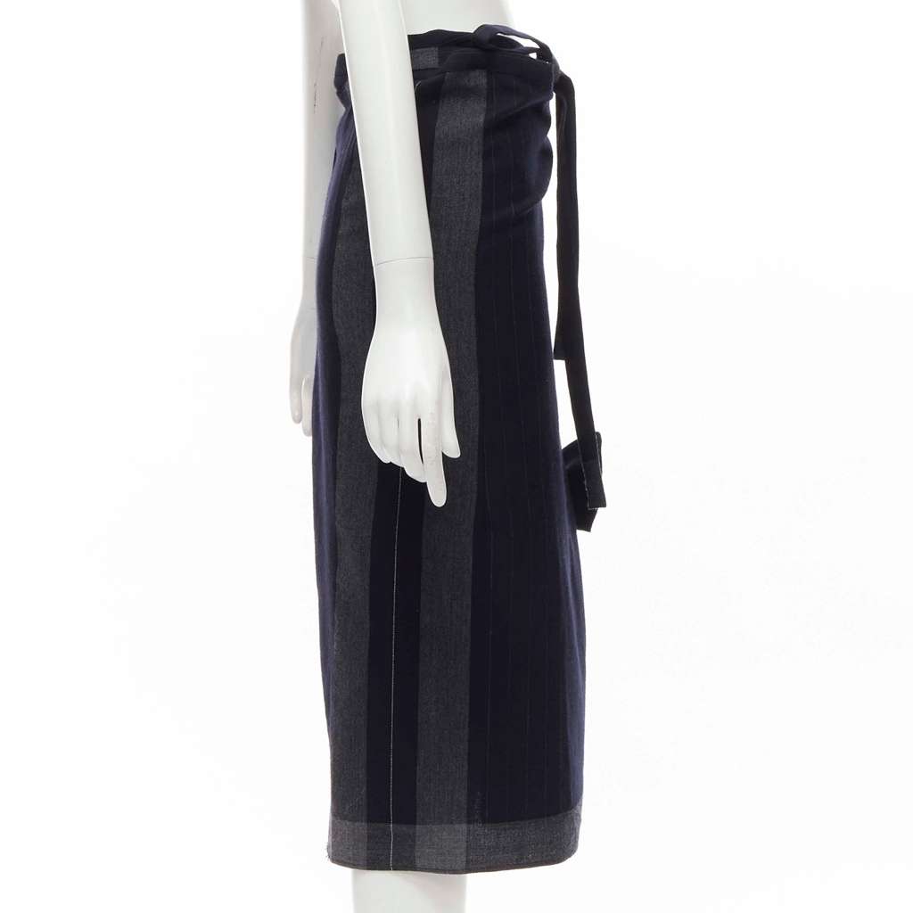 Comme Des Garcons Plaid Bow Kilt Skirt Black Wool Never worn - Model View