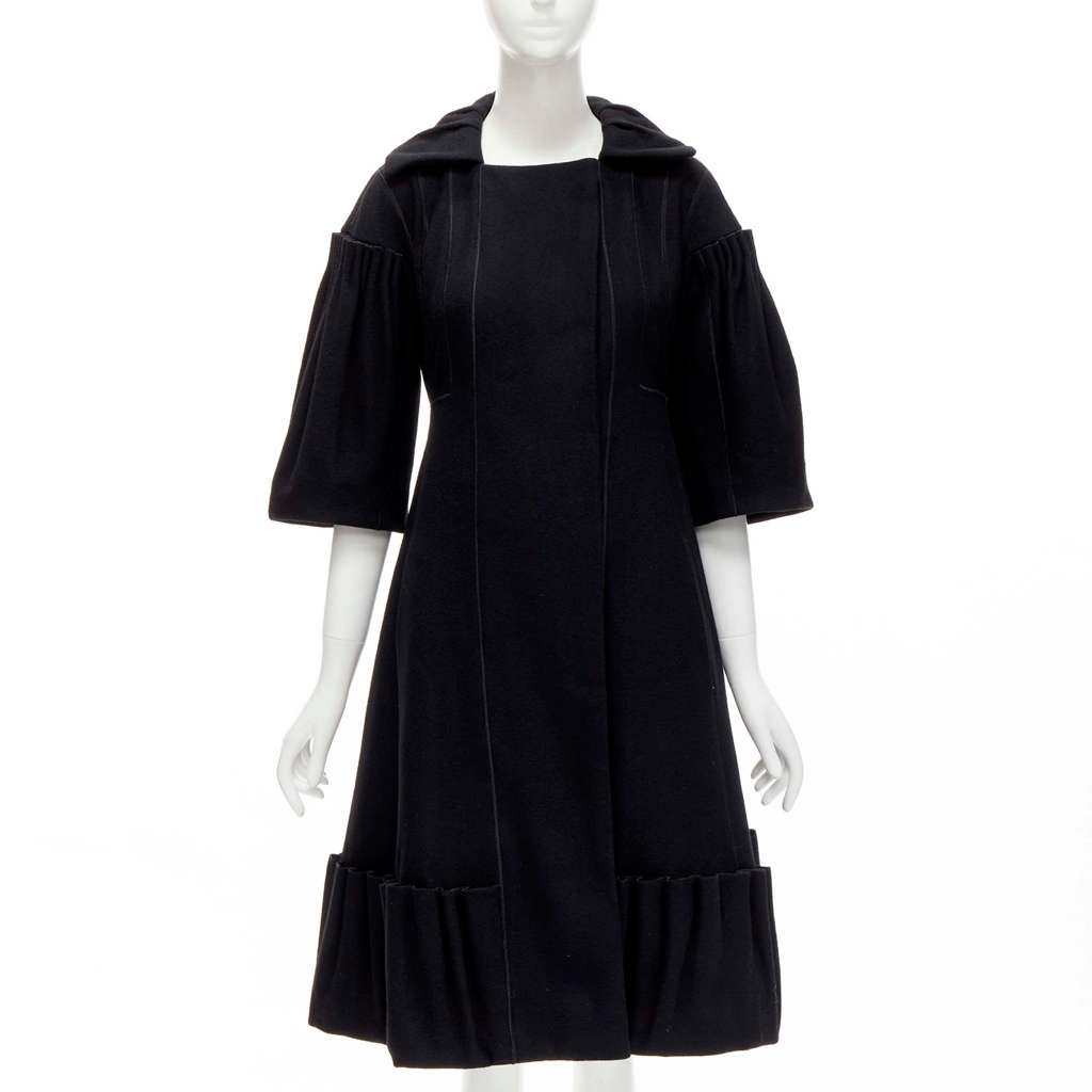 Louis Vuitton Black Victorian Coat Black Wool Very good - Front View