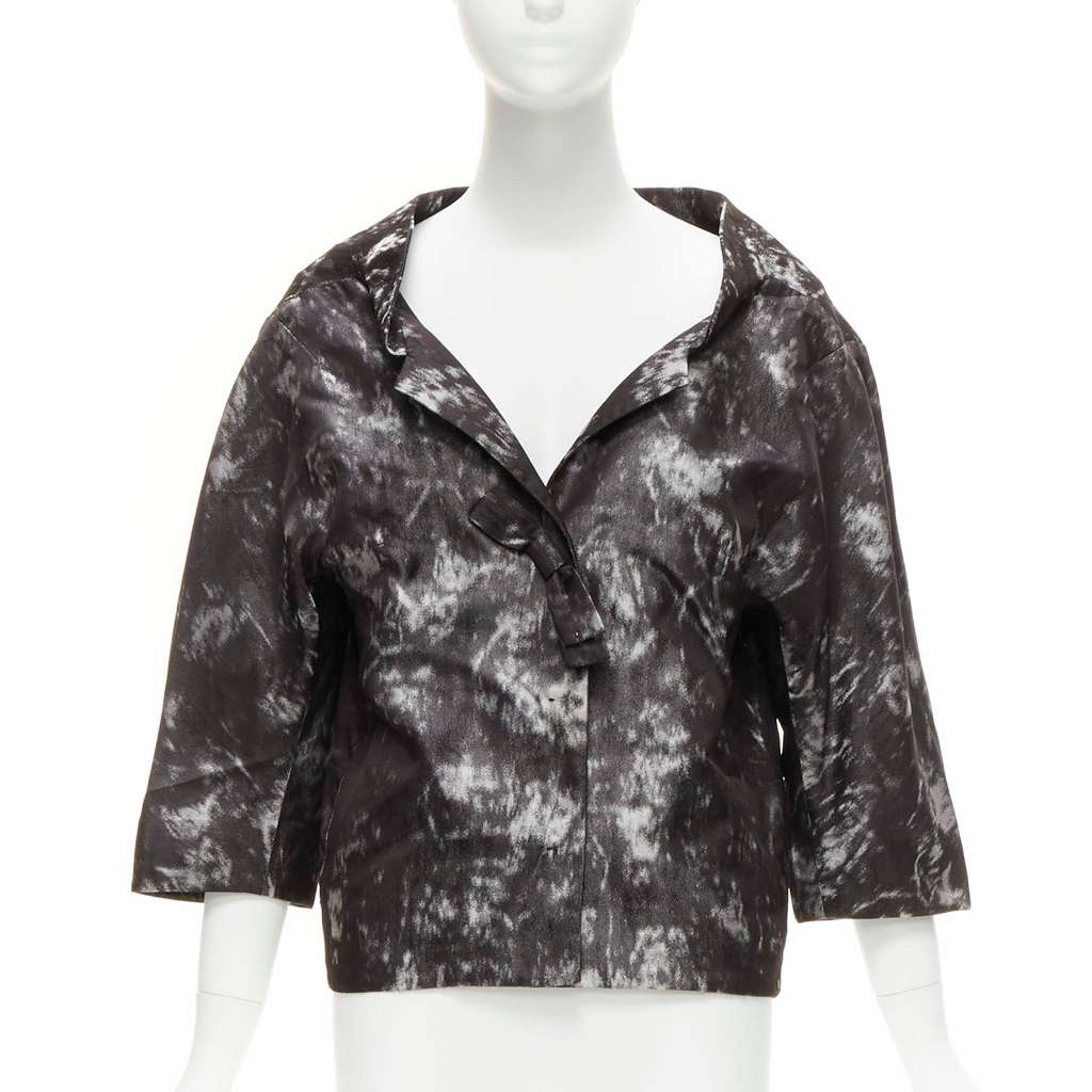 Shiatzy Chen Grey Cocoon Jacket Black Silk Never worn - Front View