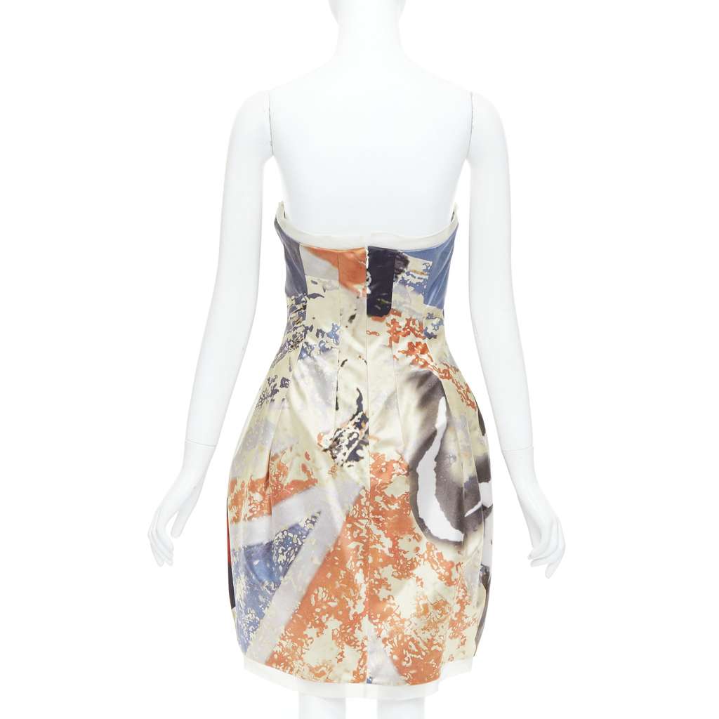 Alexander McQueen Queen Elizabeth Dress Ecru Silk Never worn, with tag - Box View
