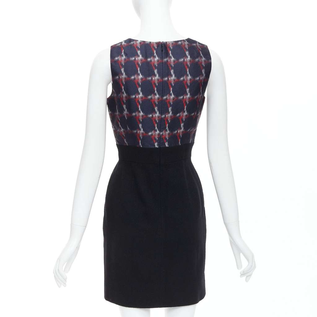 Chanel Houndstooth Shift Dress Black Wool Never worn - Box View