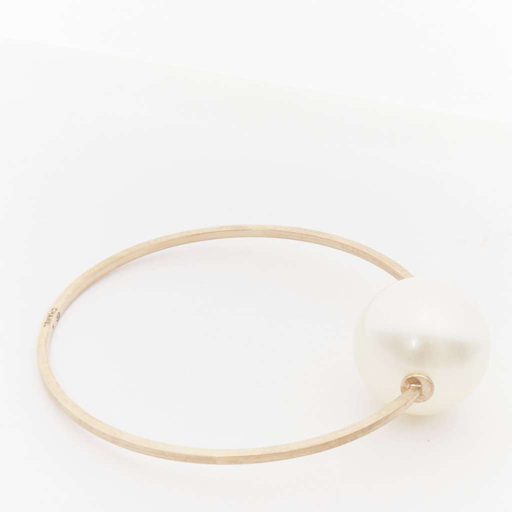 Chanel Orbital XL Pearl Bangle Beige Pearl Very good - Inside View